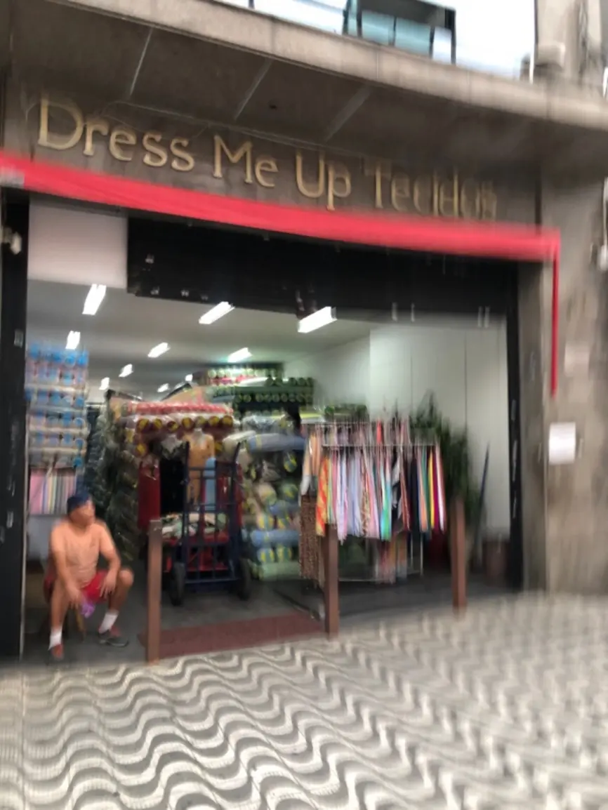 Dress-Me-Up-TecidosRua-Maria-Joaquina313.Foto-da-Fachada-API.172508.webp