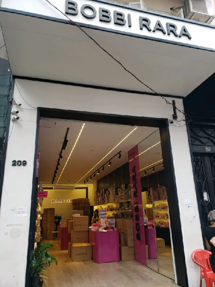 bobbi-rara-rua-henrique-dias-209_fachada_090120251120.webp