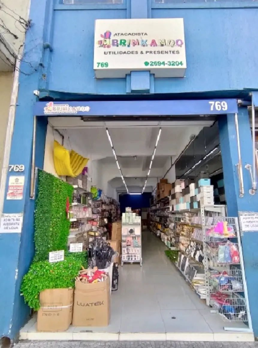 brinkando-atacadista-utilidades-e-presentes-rua-oriente-769_fachada_300720251617.webp
