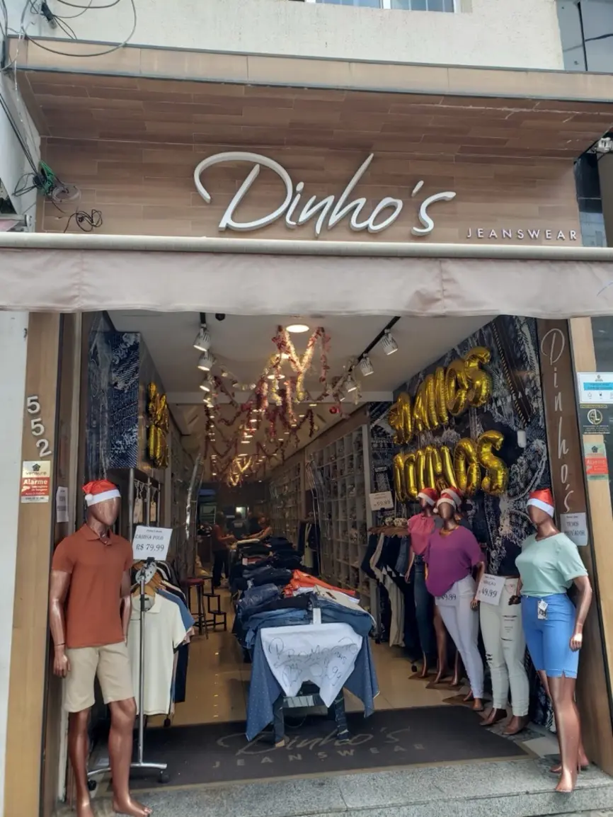 dinhos-jeans-rua-oriente-552_fachada_161220241035.webp