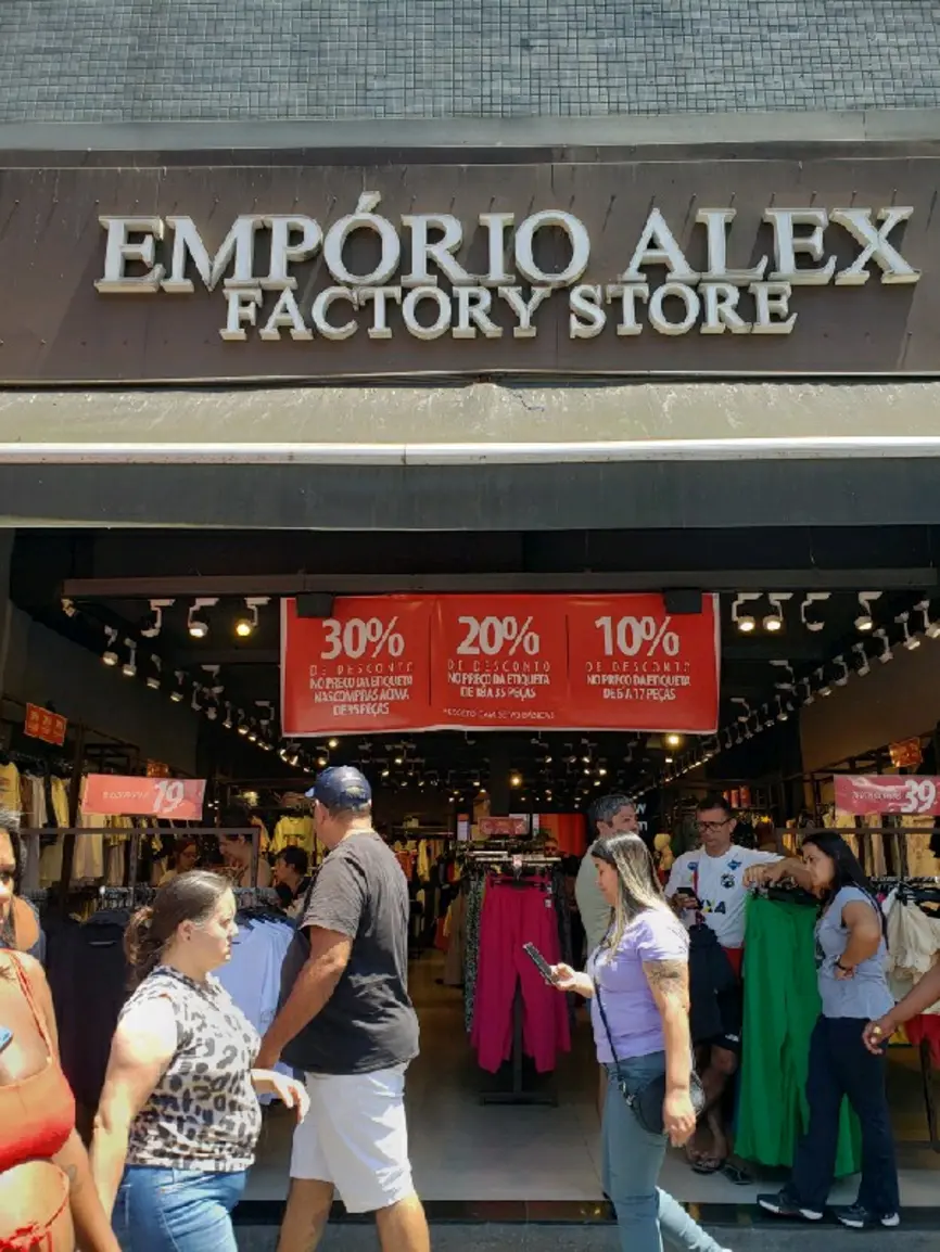 emporio-alex-factory-store-rua-oriente-481_fachada_.webp