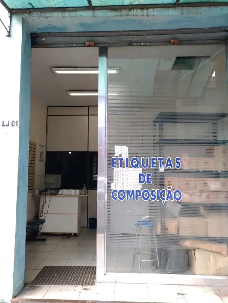 express-etiquetas-rua-mendes-junior-696_fachada_030420251333.webp