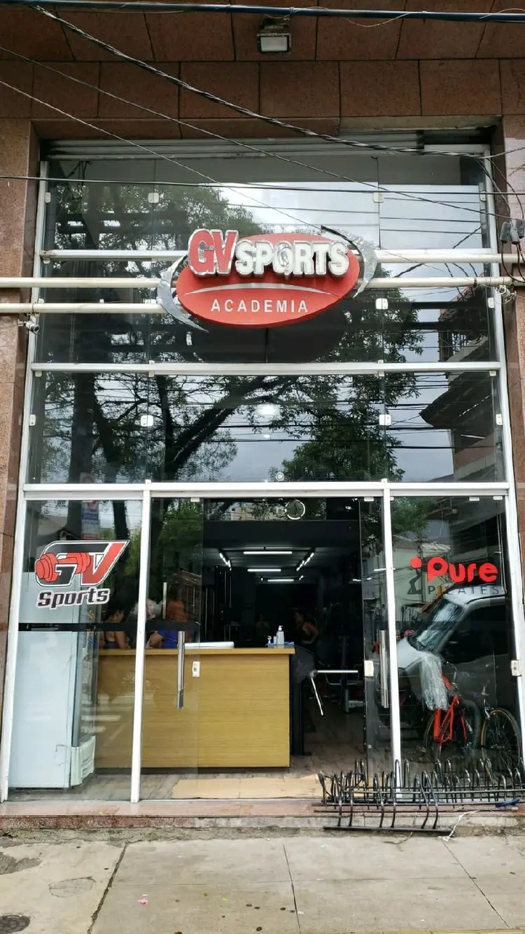 gv-sports-academia-praca-padre-bento-122_fachada_300120251739.webp
