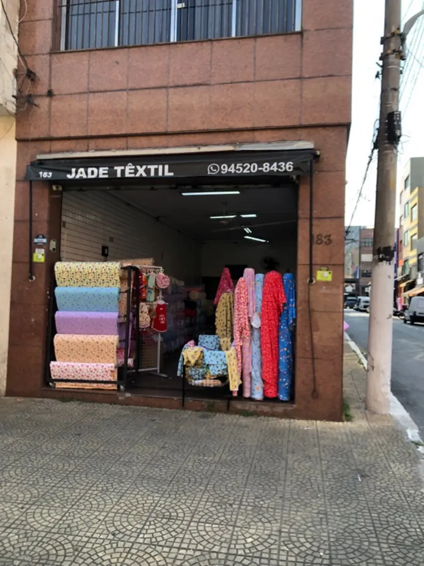 jade-textil-rua-sampson-183_fachada_041220251540.webp
