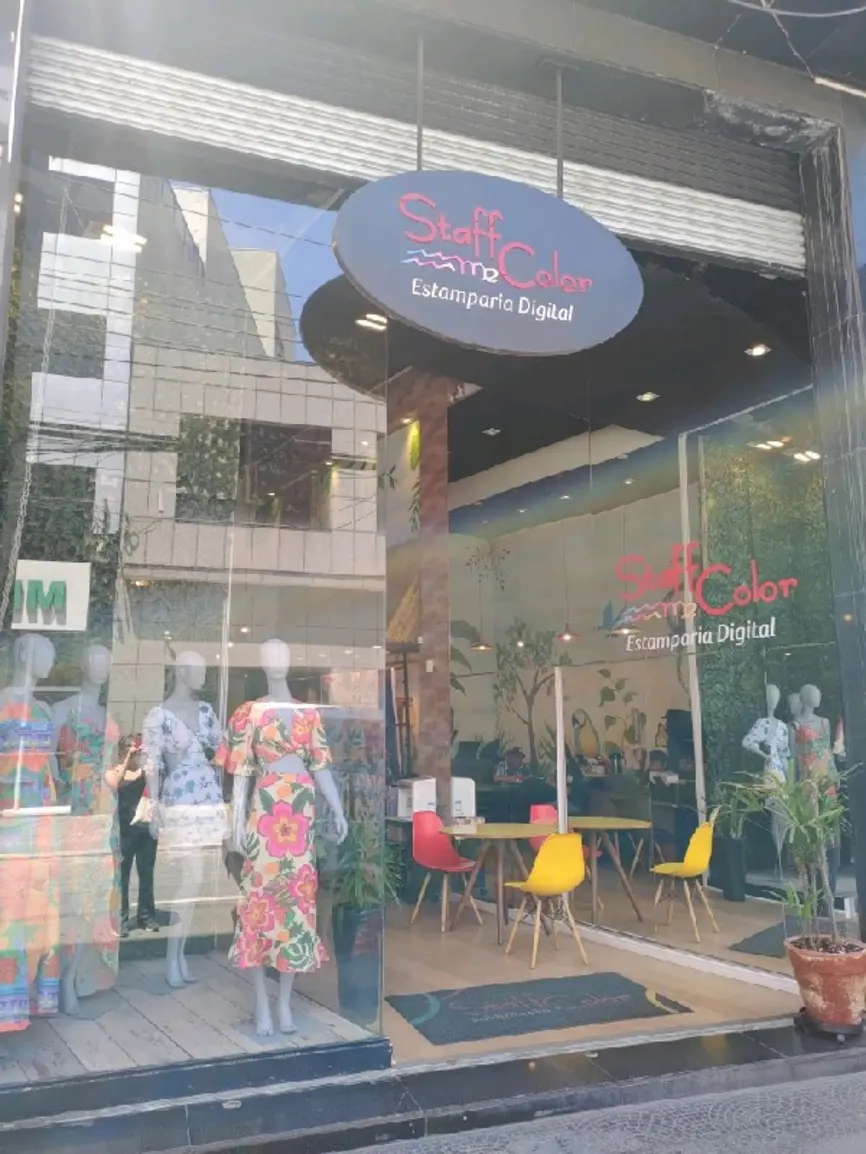 staff-color-estamparia-digital-rua-casemiro-de-abreu-726_fachada_060320251141.webp