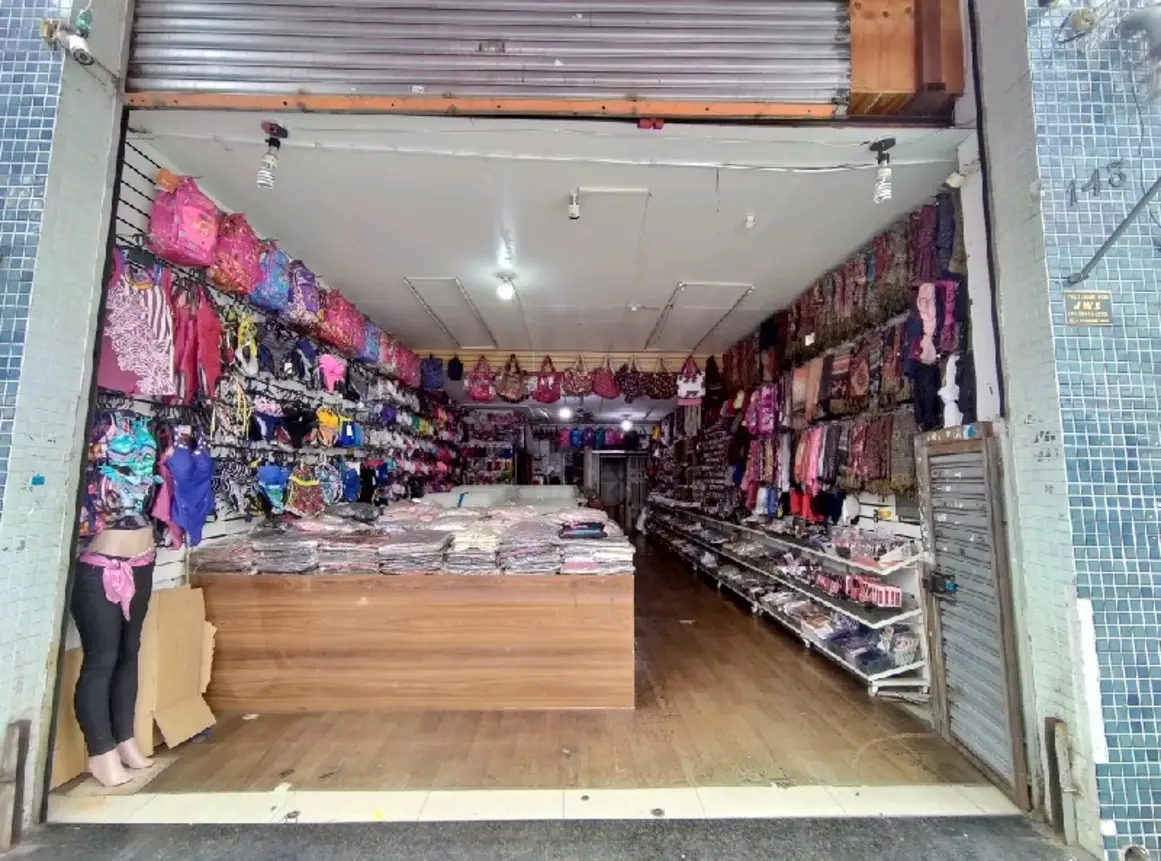 ma-zan-variedades-rua-carnot-143_fachada_280420251222-1.webp-1