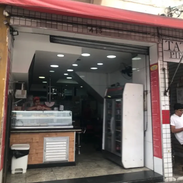 Bar-20E-20Lanches-20Ism-C3-B5esRua-20Bar-C3-A3o-20De-20Lad-C3-A1rio413.Foto-20da-20Fachada-20API.172107.webp
