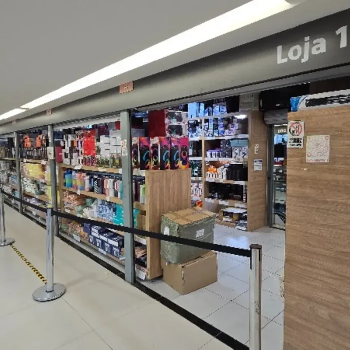 Busca-20Busca-20-20Yi-20You-20Eletr-C3-B4nicosRua_17225799986764816936.Foto-20da-20Fachada-20API.180141-3.webp-3