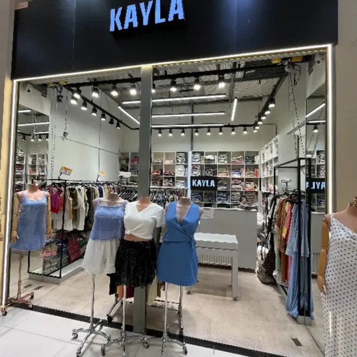 Kayla-20Plus-20SizeRua-20Bar-C3-A3o-20De-20Lad-C3-A1rio566.Foto-20da-20Fachada-20API.185935-8.webp-8