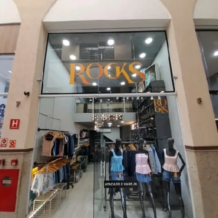 Rocks-20JeansRua-20J-C3-BAlio-20Ribeiro235.Foto-20da-20Fachada-20API.164207-2.webp-2