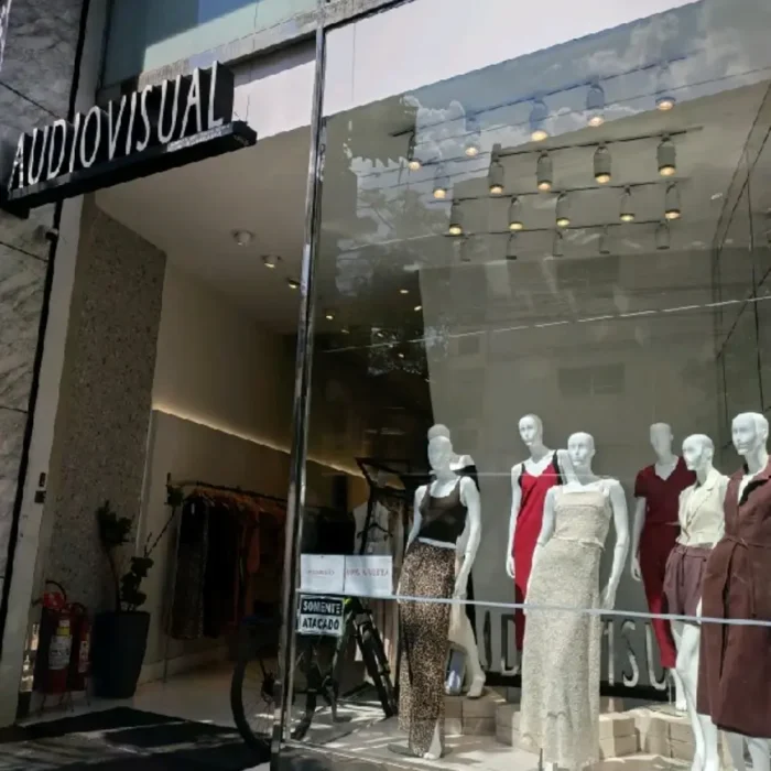 audiovisual-rua-casemiro-de-abreu-518_fachada_260220251418.webp
