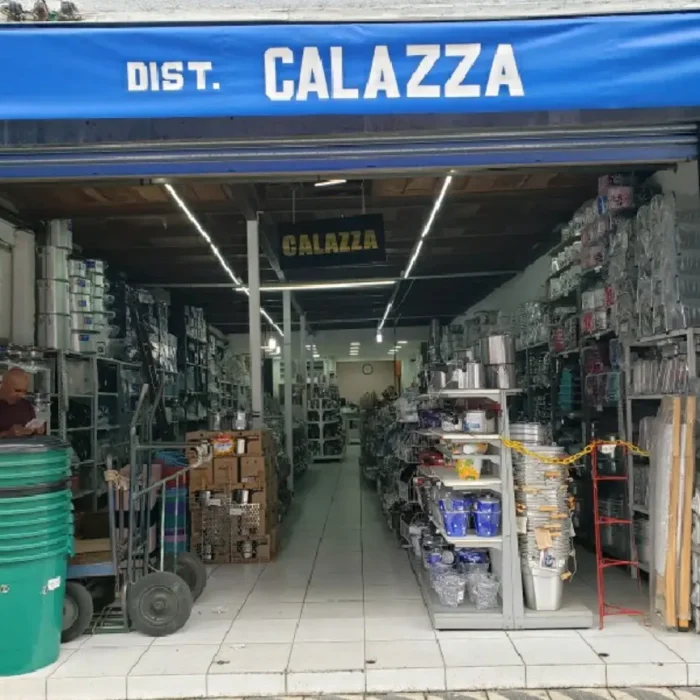 calazza-distribuidora-rua-camomil-255_fachada_192202515310.webp