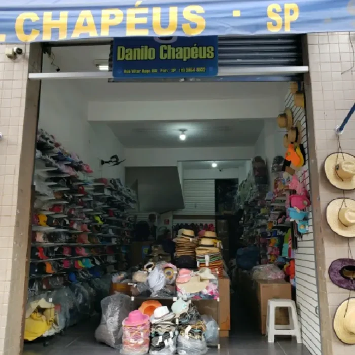 danilo-chapeus-rua-vitor-hugo-188_fachada_280120251344.webp