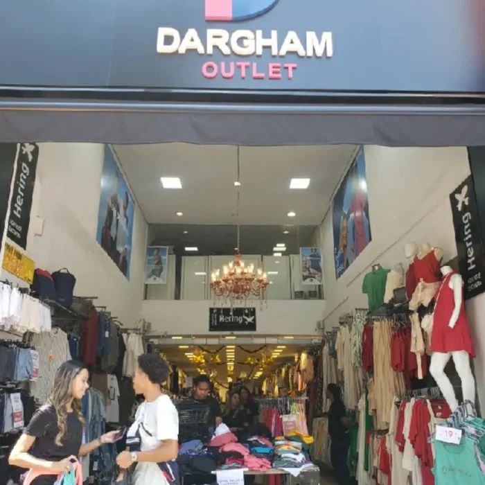 dargham-outlet-rua-oriente-584_fachada_161220241114.webp
