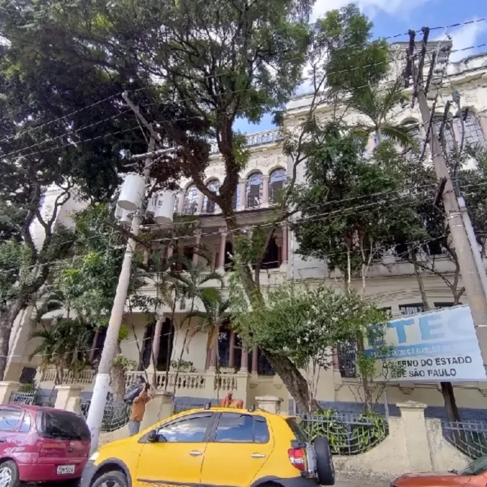 etec-carlos-de-campos-rua-monsenhor-andrade-798_fachada_300420251602.webp