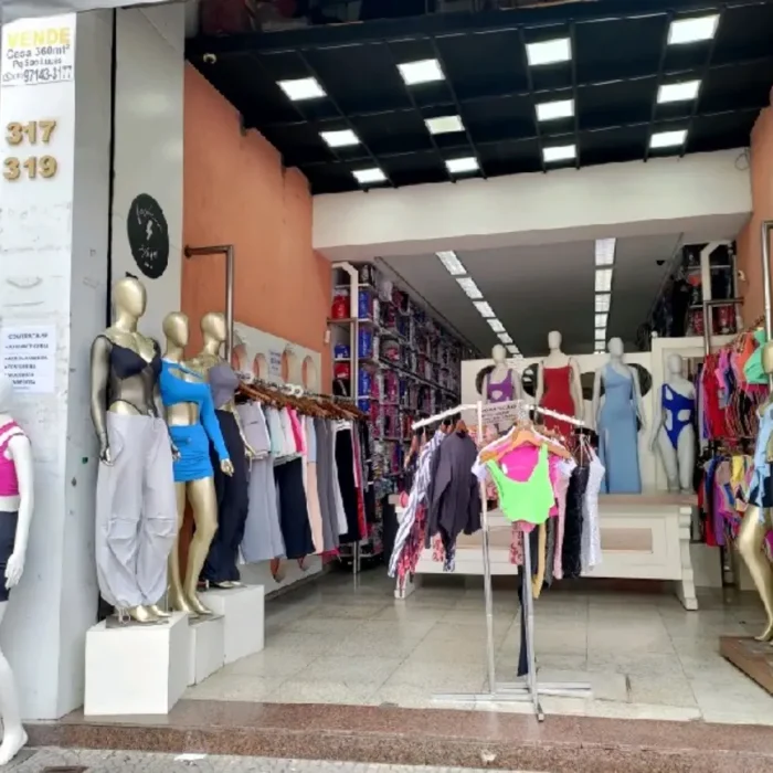 fashion-store-103-rua-conselheiro-belisario-317_fachada_140320251314.webp