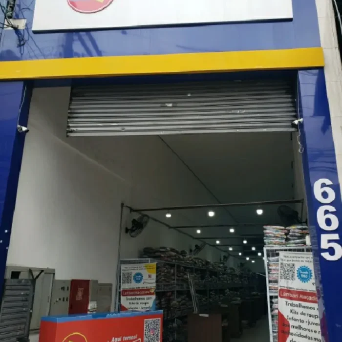 lambari-atacadista-infantil-rua-maria-marcolina-665_fachada_070720251601.webp