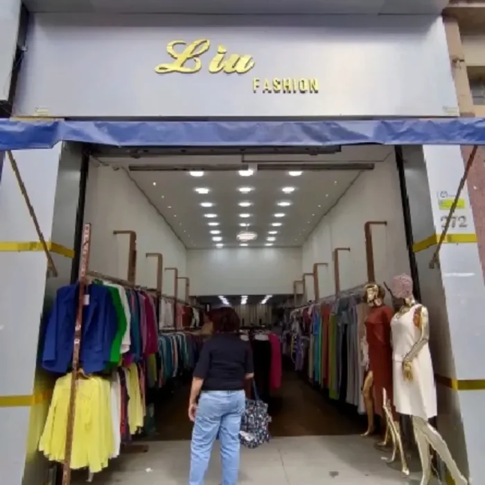 liu-fashion-rua-oriente-272_fachada_050820251600.webp