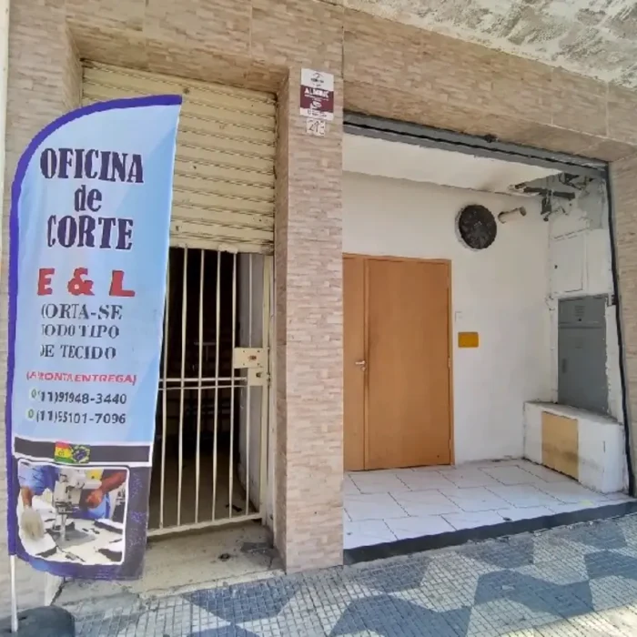 oficina-de-corte-el-rua-rubino-de-oliveira-213_fachada_020620251534.webp
