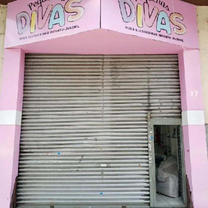 pequenas-divas-rua-hannemann-77_fachada_150120251240.webp