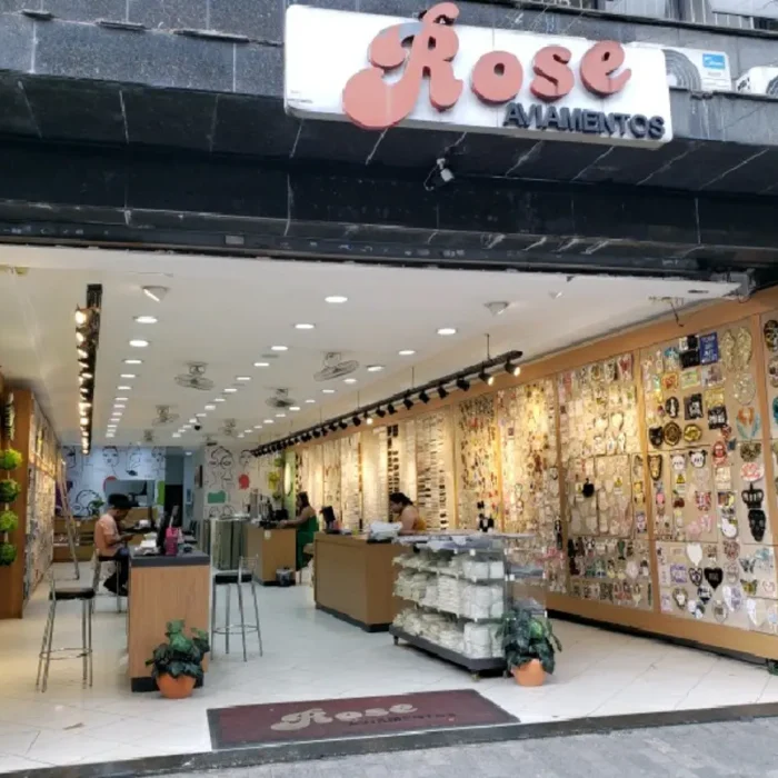 rose-aviamentos-rua-miller-738_fachada_.webp