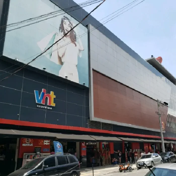 vht-shopping-rua-vitor-hugo-358_fachada_280120251236.webp